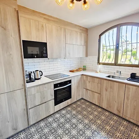 Ap406 - Jazmin Bellavista *